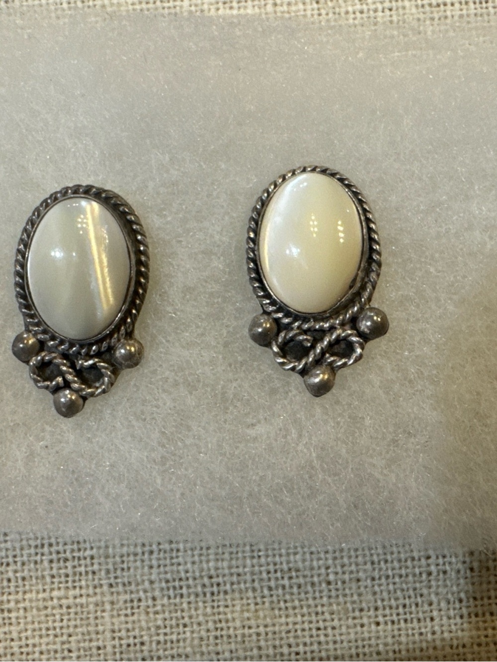 Vintage Sterling Signed 925 Mexico Oval Mother of Pearl Stud Earrings Pierced